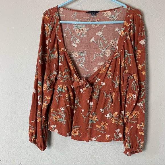 American Eagle Outfitters Tops - American Eagle Floral Rust Tie Front Blouse